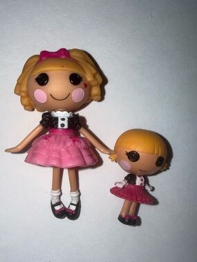 Lalaloopsy Mini Sister Pack-Misty Mysterious & little sister, Tricky Mysterious
